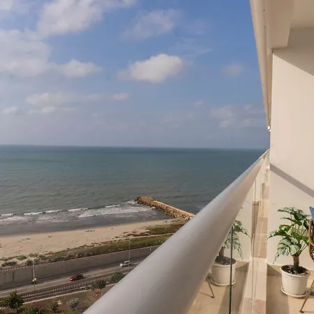 Apartment Familiar Vista Al Mar, Day Bed Wifi Cb1315